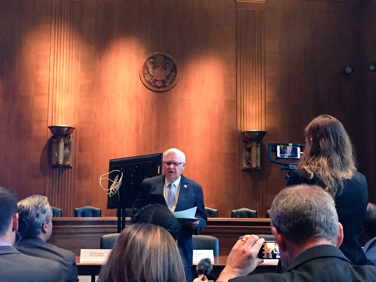 .<a href="/oppnation/">Opportunity Nation</a> hosted a town hall w/ <a href="/ServiceYear/">Service Year</a> on service &amp; opportunity. Watch on FB Live &amp; join the conversation! bit.ly/2oIkxdC