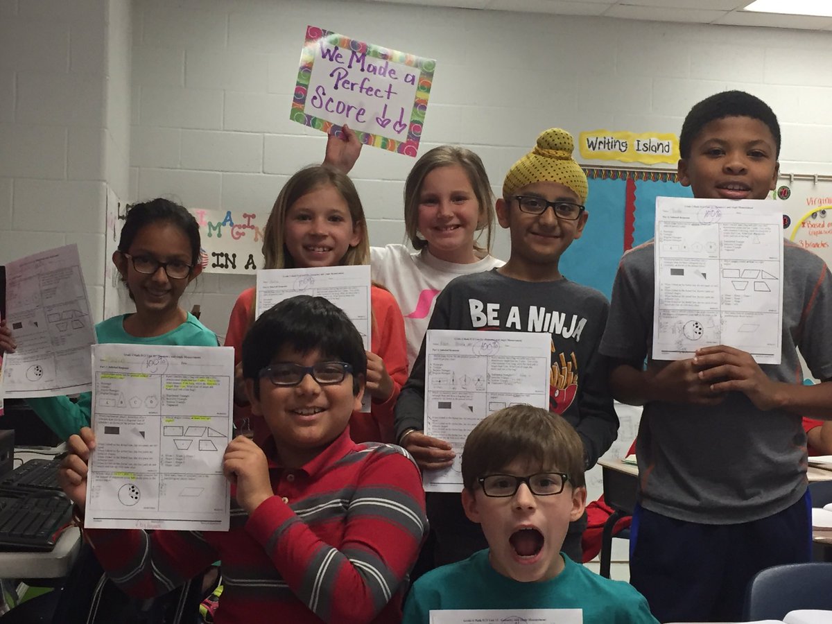 sbematthews4's tweet photo. Our year is rounding up, but hard work is still underway in rm245! Congrats to these kiddos for a perfect score on their Math Geometry test! https://t.co/3N3XNx3YB1