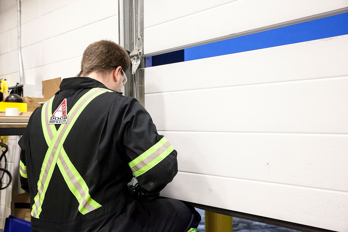 [BLOG] How to Get (and Keep!) Pests out of Your Garage - buff.ly/2ocwtIh