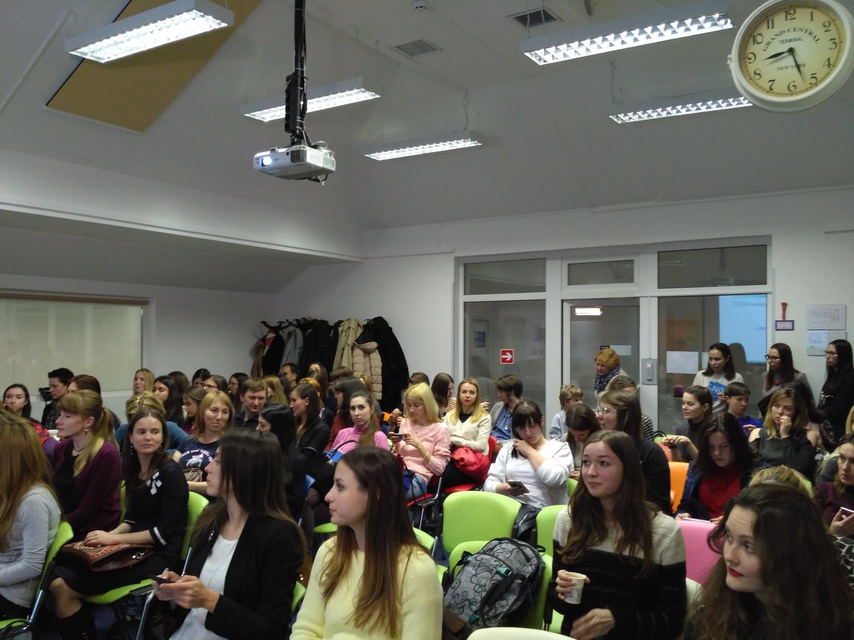 vtc_ua's tweet image. Сьогодні аншлаг! #WWCode #wwcodekyiv #womenwhocode #applaudher