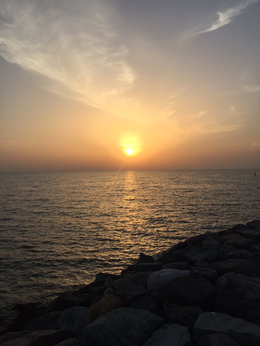 caitlinamy's tweet photo. 🌞😍 https://t.co/pIP30aqEnE
