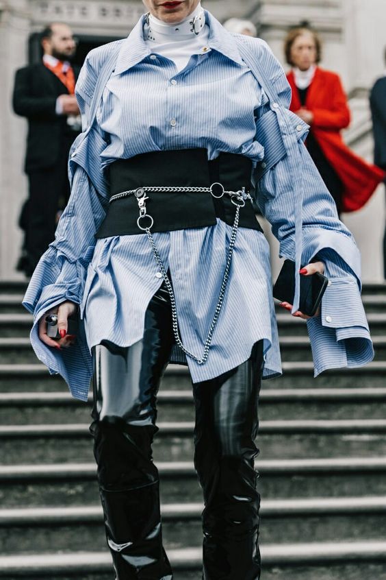 Rakonter's tweet photo. Find out why you need a corset belt with every outfit! https://t.co/odObYs4zIg #fashion #blogger #style #inspo #streetstyle #lbloggers #ootd https://t.co/7VNbn3T7iA