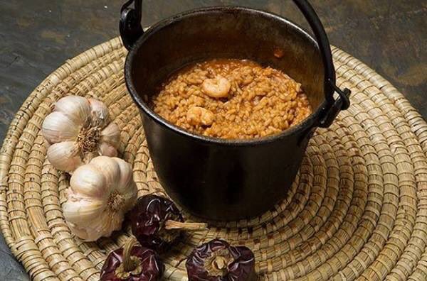 blpmadrid's tweet photo. 👉🏽Quer saborear a comida de Múrcia sem sair de Madrid?! Passe na fanpage no #blpm e veja a #promoção dessa semana. 😋 https://t.co/ZvVSOeynTq https://t.co/6Qvj3jUeO6