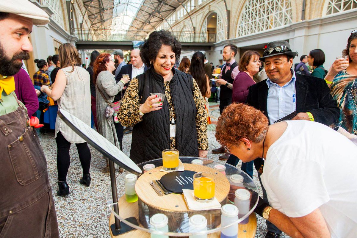 explo_lab's tweet photo. Thank you to everyone who joined us for A Toast to Science last week, and thank you to @CUESA for having us! What a fun night! https://t.co/45OzhJWOnt