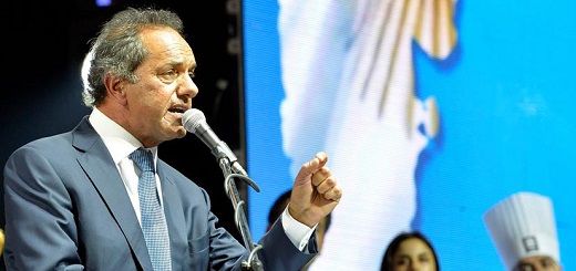 NeverForgetTini's tweet photo. Scioli: “Desendeudé a la mitad a la Provincia de Buenos Aires”. Es #VERDADERO: https://t.co/euN71PGeTx ... by #danielscioli via @c0nvey https://t.co/8BmByahc01