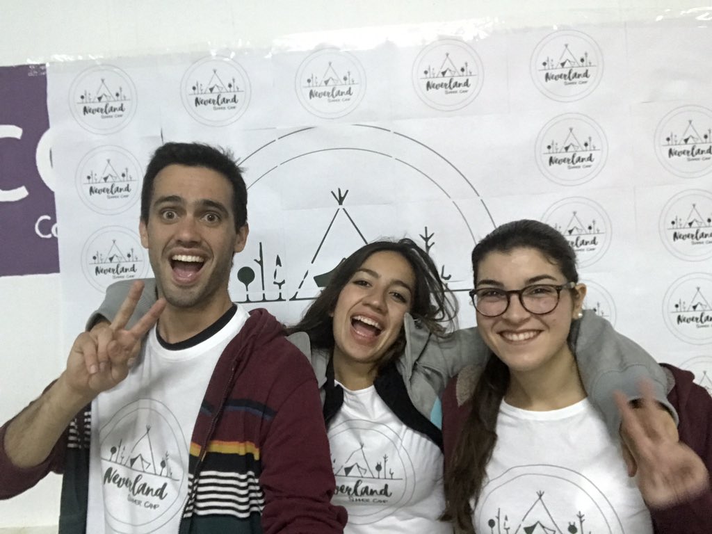 NeverlandSmC's tweet photo. @emprendecise @Yuzzing A lo mejor se cuela en el #YuzzDay como parte de nuestras actividades 😏 NEVERLAAAAAAND!! #LikeChildren #BeerPongEnElYuzzDay https://t.co/tvLFQIuK07
