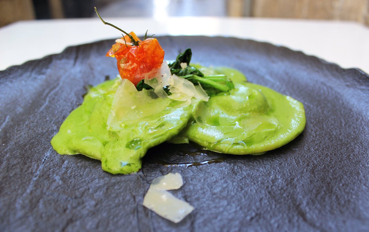 MarcoPoloDu's tweet photo. Anyone hungry? 😍🔝😉#ravioli #marcopolo #restaurant #dubrovnik #foodporn #tasty #potd #foodphotography #foodie #chefstable #followus ❤️ https://t.co/9VM7scZL7c