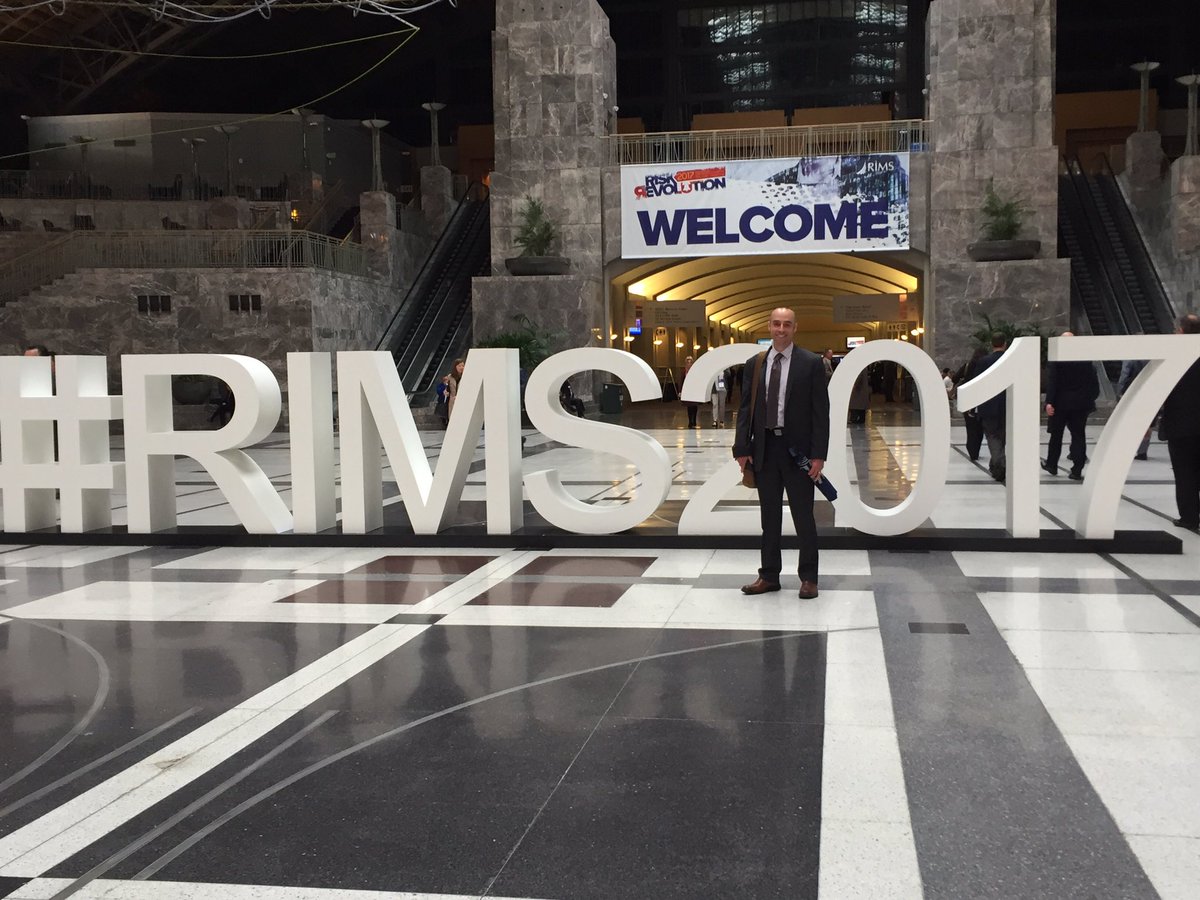 turtldee28's tweet photo. Looking good @Joshua_M_Dean at #RIMS2017 https://t.co/75Dph6K644