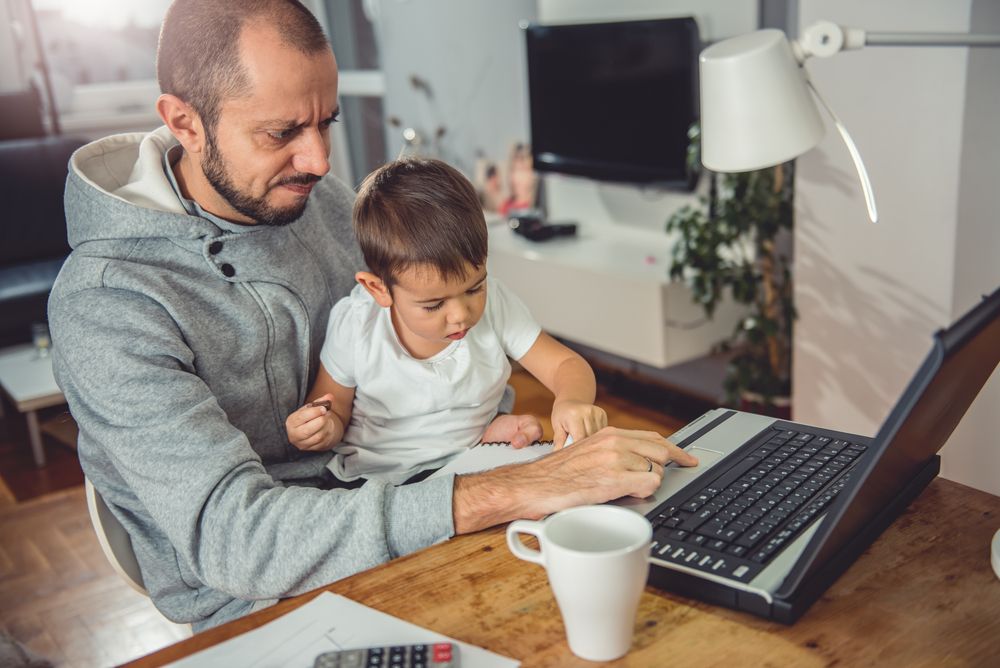 lsvdesign's tweet photo. Work-at-home parent? 6 ways to better manage interruptions https://t.co/Bo2VaYosWB via @freelancersu #workllife #workingmom https://t.co/btqUQXYTKT