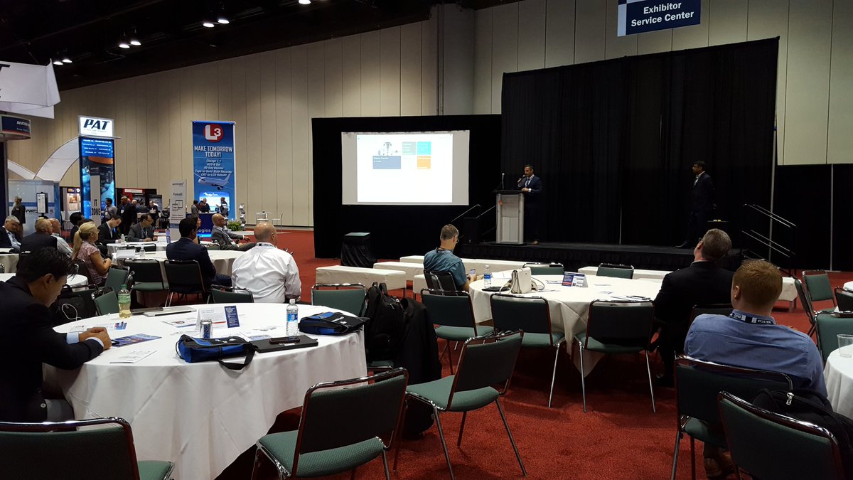 Kang_HelenS's tweet photo. #MROIT Beacon technology demo by @AARCORP and @Oracle #MROAM #avmro #tech https://t.co/XL54KQXNbZ