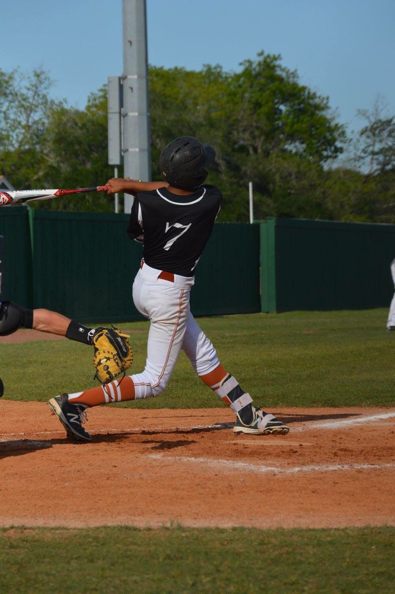 Player1st365's tweet photo. Here are 3 of our it's playing for @ahsbaseball #Player1st https://t.co/qjliVE1pQ3