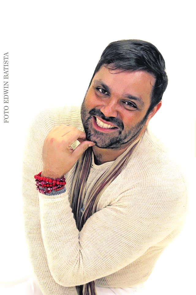 EduiTijerina's tweet image. "#Rojo33 es, sin duda, uno de los mejores textos que haya leído en los últimos años"  (MIGUEL SAID, Dir. de versión Miami)
Estrena: Mayo 25.