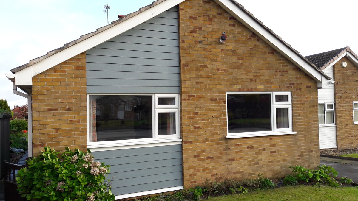 lee_upvc_repair's tweet photo. New casement windows & weather boarding fitted to day in #bridlington
#Professionalinstallations
@SquaredealUPVC https://t.co/O7xia8idrC