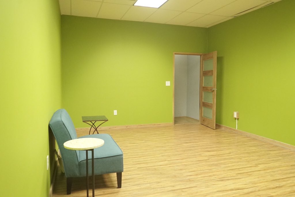 RAR3HOUSE's tweet image. HQ

Inquire for venue rental: live music, art shows, 420 events, yoga+fitness, educational classes, photo/video production, +