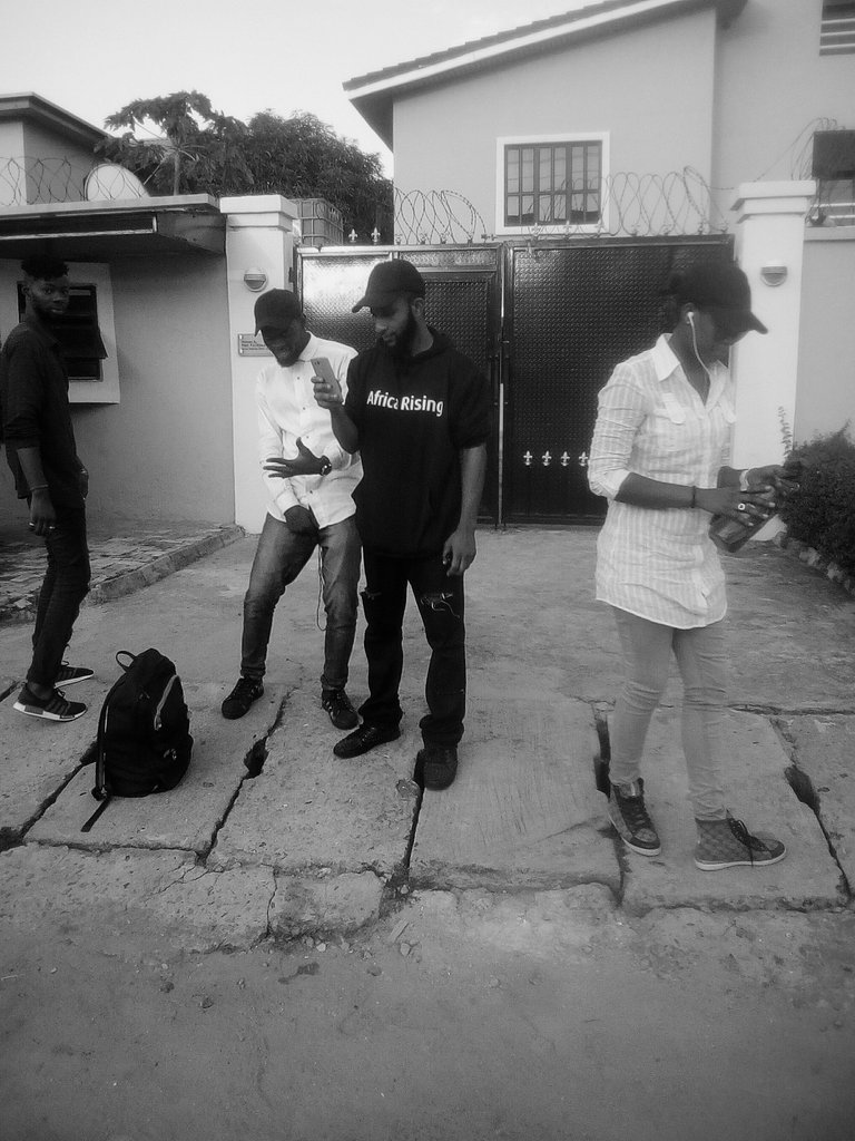 KEIZY_SUGARH's tweet photo. Africa is Rising___Individually!!! @Iam_aquila @Officialjaynzee @chymehd @KEIZY_SUGARH #PriceLessAmbition https://t.co/424EaropdI