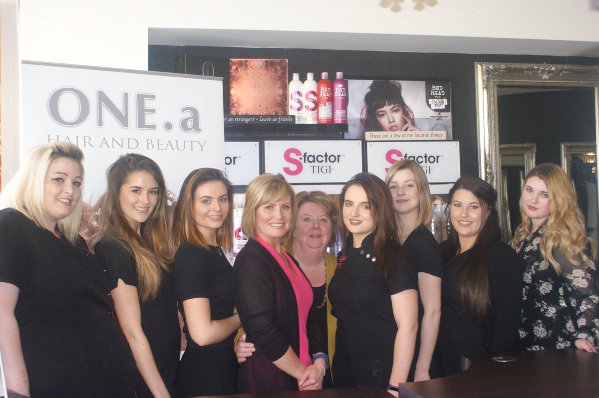 oneasalonteam's tweet photo. Thank you for the short list! We are all extremely proud and excited. #WALES @fbplace #REDENVELOPE #FamilyBusiness #TeamOneA #Hair #Beauty https://t.co/EXWj3iaLXD