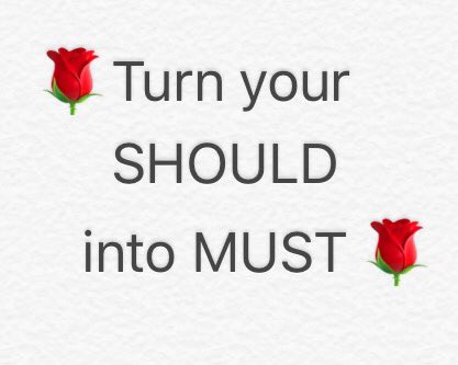 AJBodysculpt's tweet photo. I should OR I MUST? Which one you think? 👊🏼 #womenempowerment https://t.co/jwrJfNe8vk