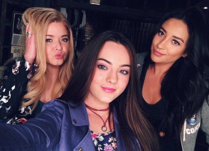 picsofpll's tweet image. QUE TIRO NA MINHA CARA