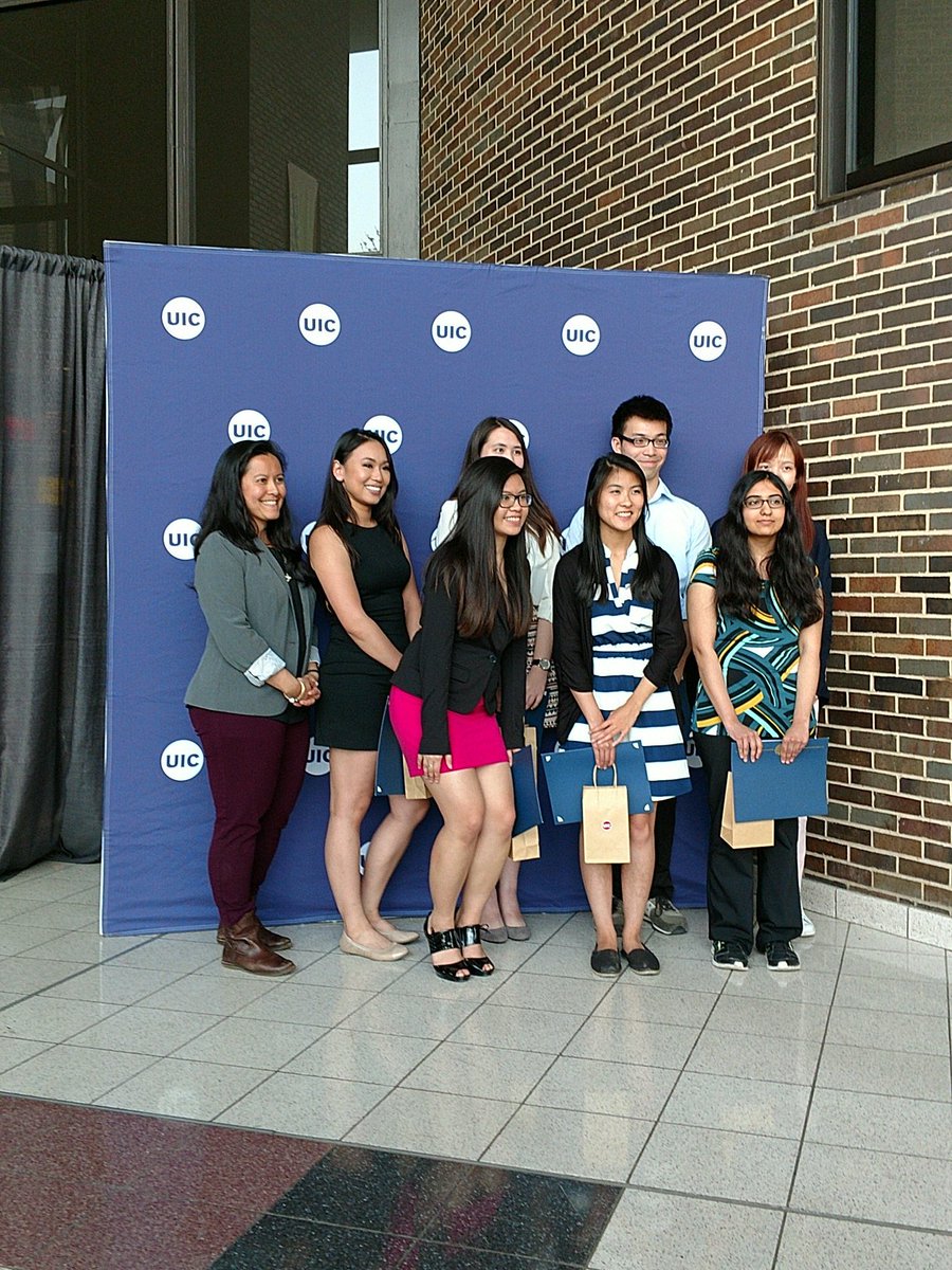 rjmv84's tweet image. Congrats to our 12 #APIASF Scholars from #UIC!