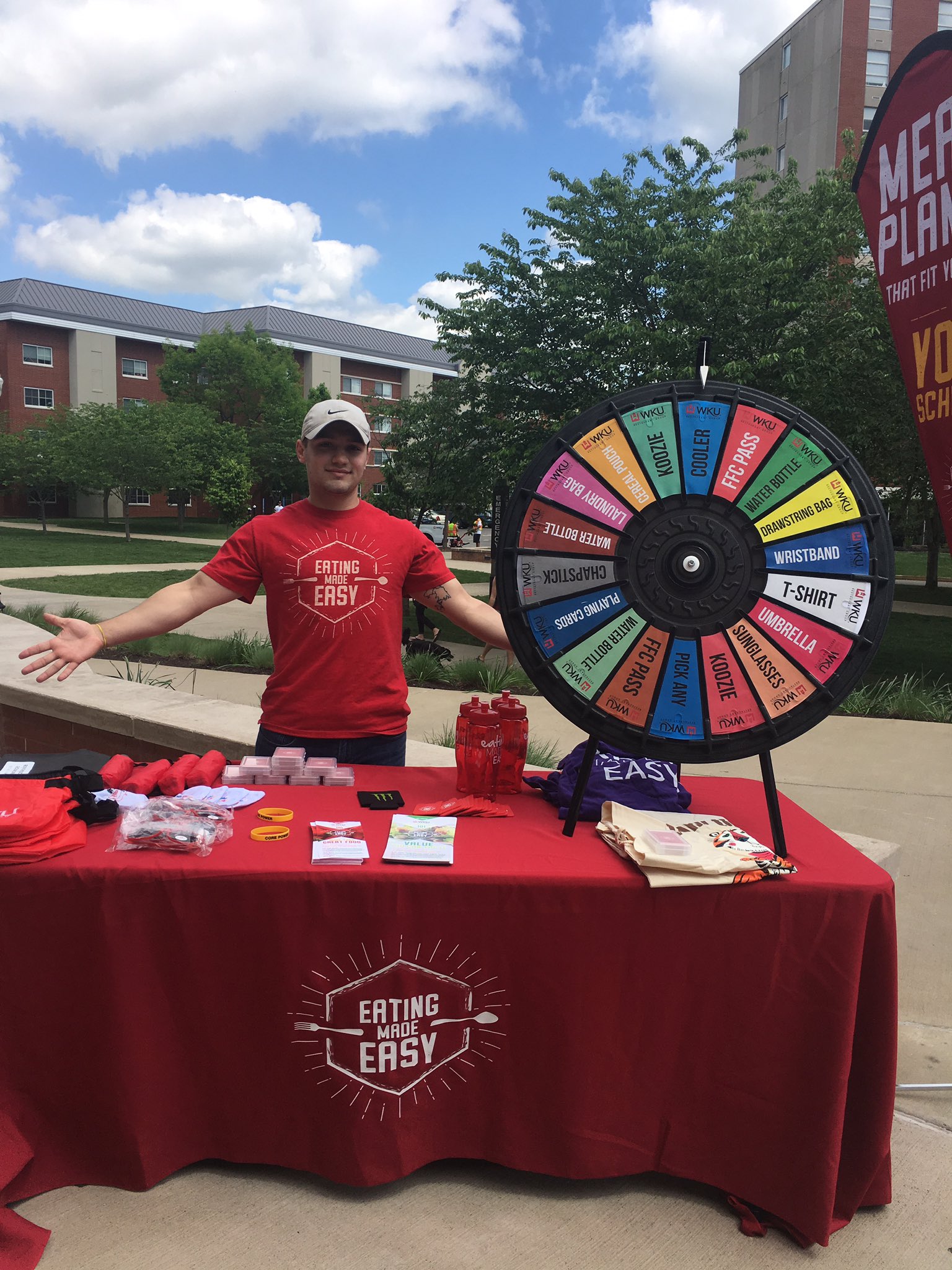 WKU Restaurant Group on Twitter sign up for Meal Plans, then