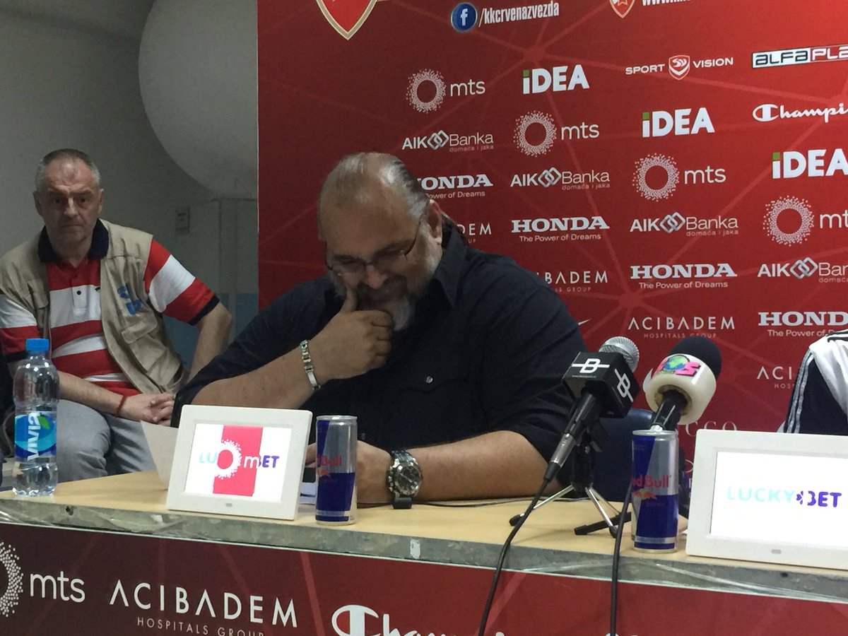 LjubomirovicM's tweet image. #Džikić o sukobu sa @NovicaV12: Tačno je da smo imali sukob, možda i bolje da smo to sada rešili. Nismo se krili, čuo nas je ceo Pionir...