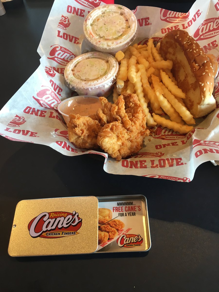 ChefJon89's tweet image. Definitely worth the 26hour wait. Thanks for everything @Raising_Canes !