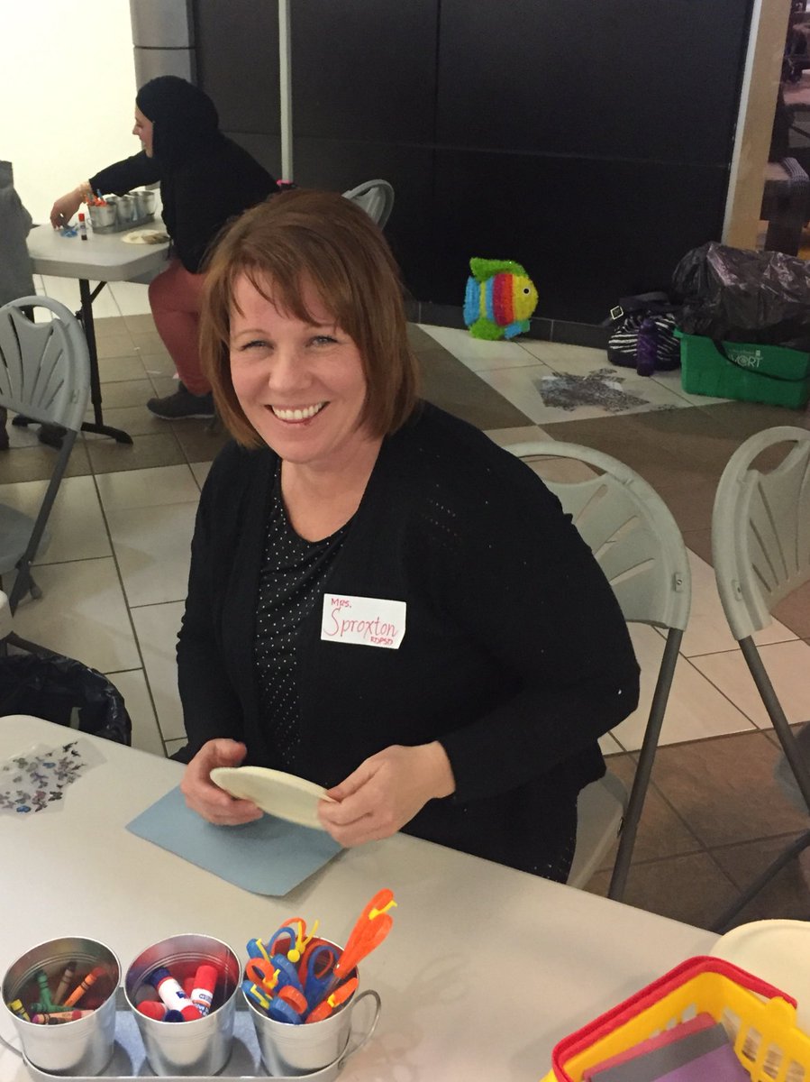 Kindergarten starts with a warm heart and loving smile!! <a href="/KHICRedDeer/">Kinderg. Here I Come</a> <a href="/rdpschools/">rdpschools</a>