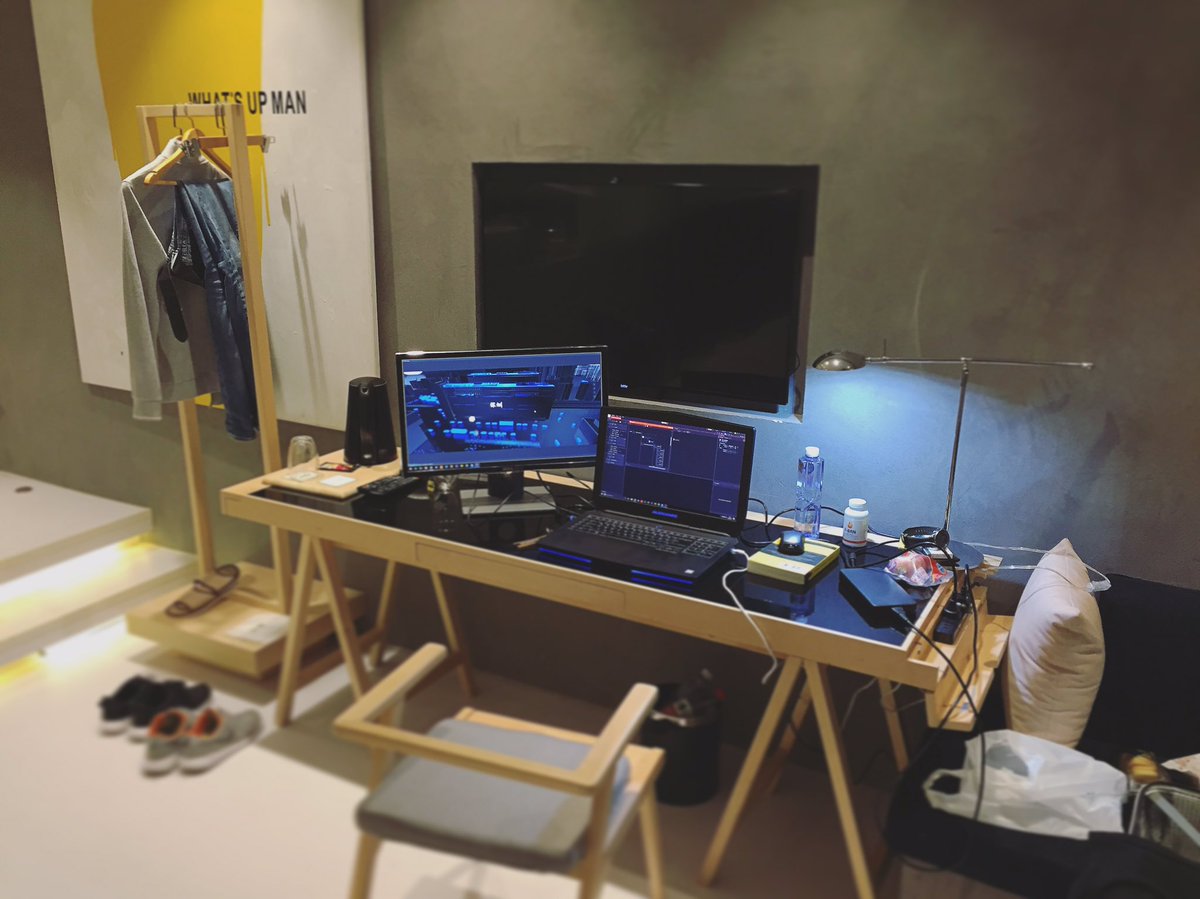 dennisschaeferx's tweet photo. Mobile Station https://t.co/h8OXCruhJC