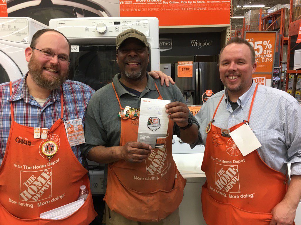 Danblouin's tweet image. Mike and Chris giving Raynard his first Platinum Homer Award! @asm212230 @SallyGansiorTHD @mike4toby @2701Depot