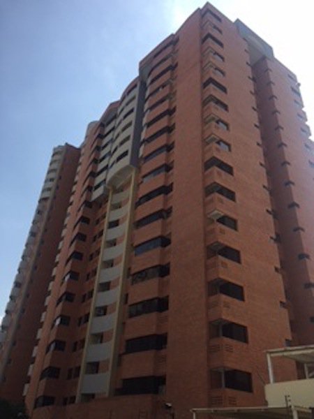 infinitibienes's tweet photo. Se vende apartamento en la Urb La Trigaleña , listo para entregar documentacion al dia, excelente oportunidad, Consulte 0414-4000250 https://t.co/YWvwrwCAmG