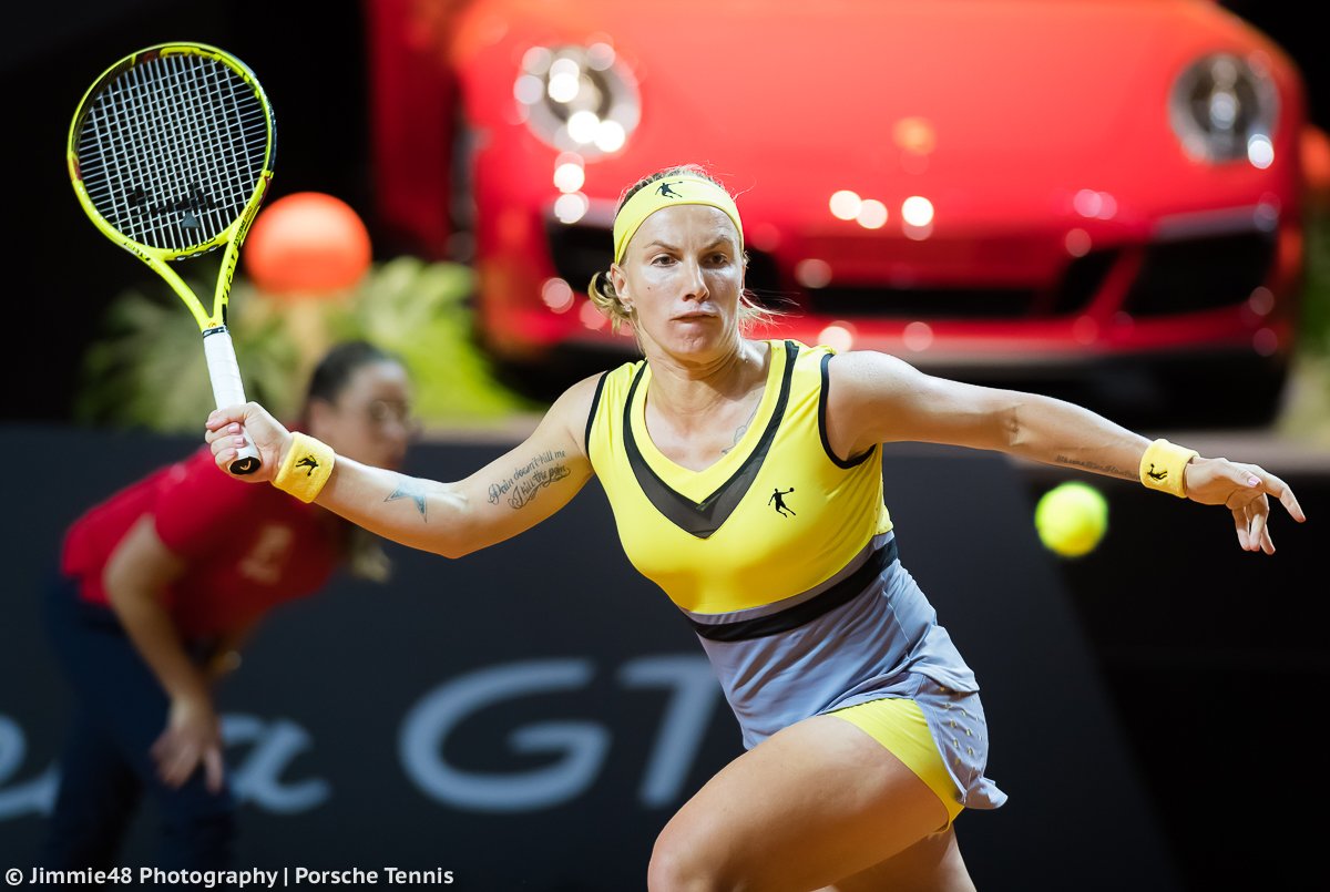 SVETLANA KUZNETSOVA 2 - Página 32 C-SdUAEW0AQuY-L