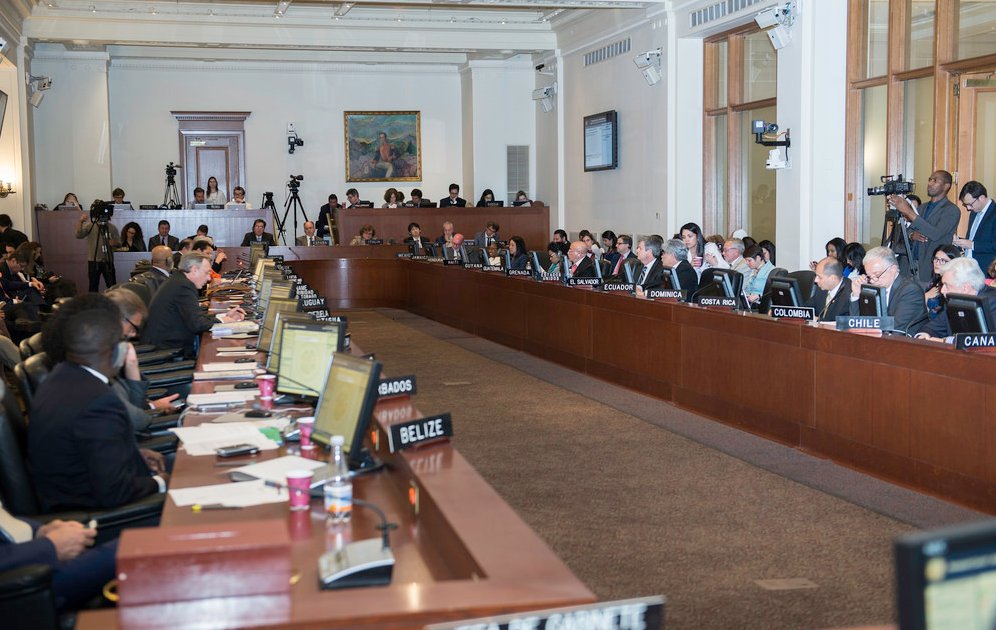 SrTruly's tweet photo. Consejo #OEA considerará convocar Reunión de Consulta de Cancilleres sobre... https://t.co/TnwzRbtIMR by #hcapriles via @c0nvey https://t.co/toafAcBwrE