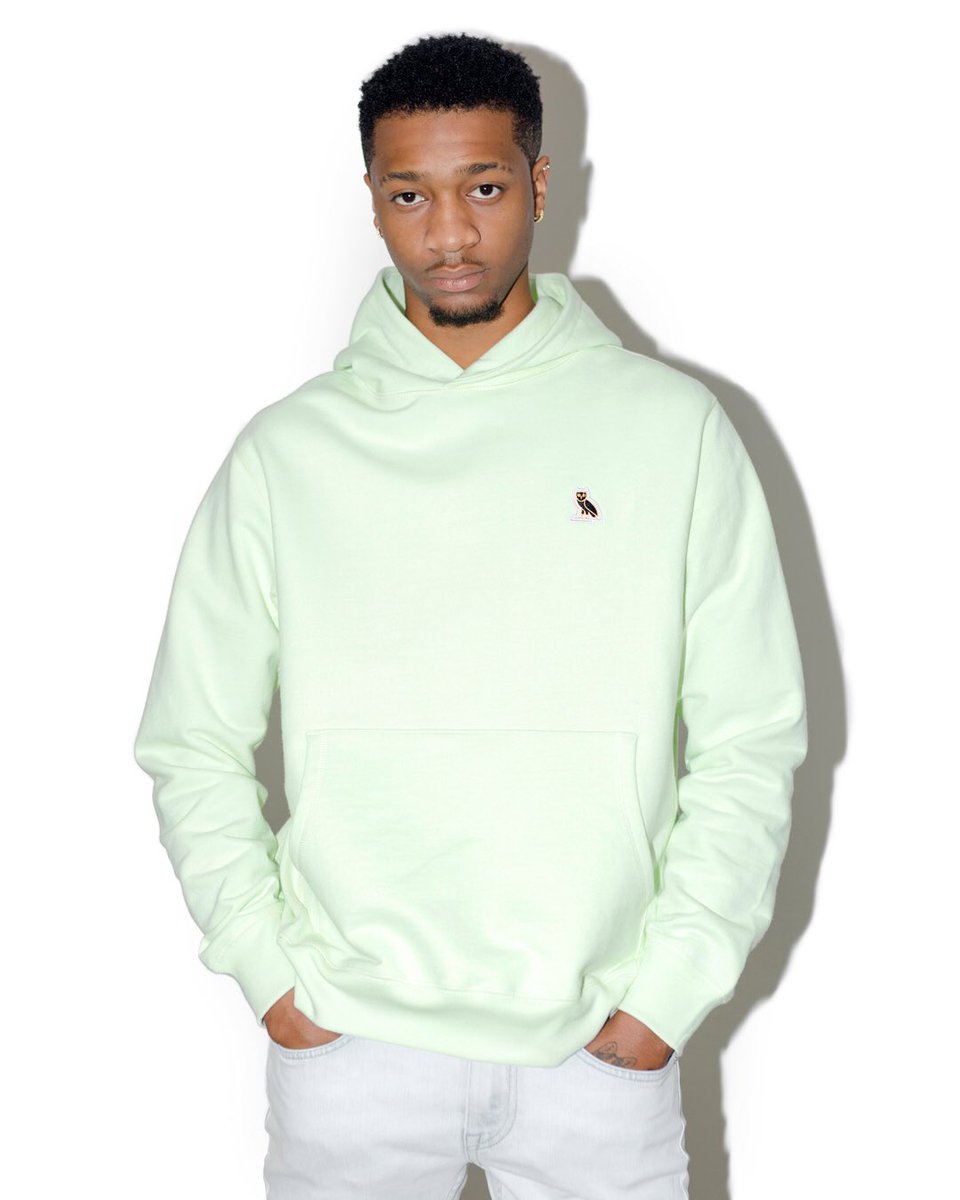 welcomeOVO's tweet photo. October's Very Own Spring Summer 2017. For more details visit https://t.co/oTf5OX67Ps https://t.co/0qyuZtADB2
