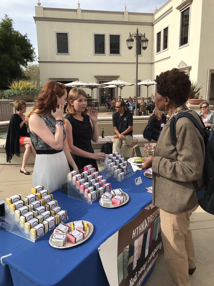 LeadForLove's tweet image. This is what chemistry ed looks like when students have voice in their learning. #sparksd