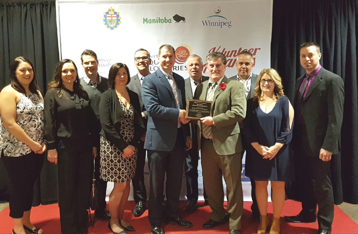 MartinforMB's tweet image. Ste Agathe Community Development Inc recipients of 2017 Premier's Volunteer Service Award #congrats #vmawards @SteAgatheWeb #mbpoli