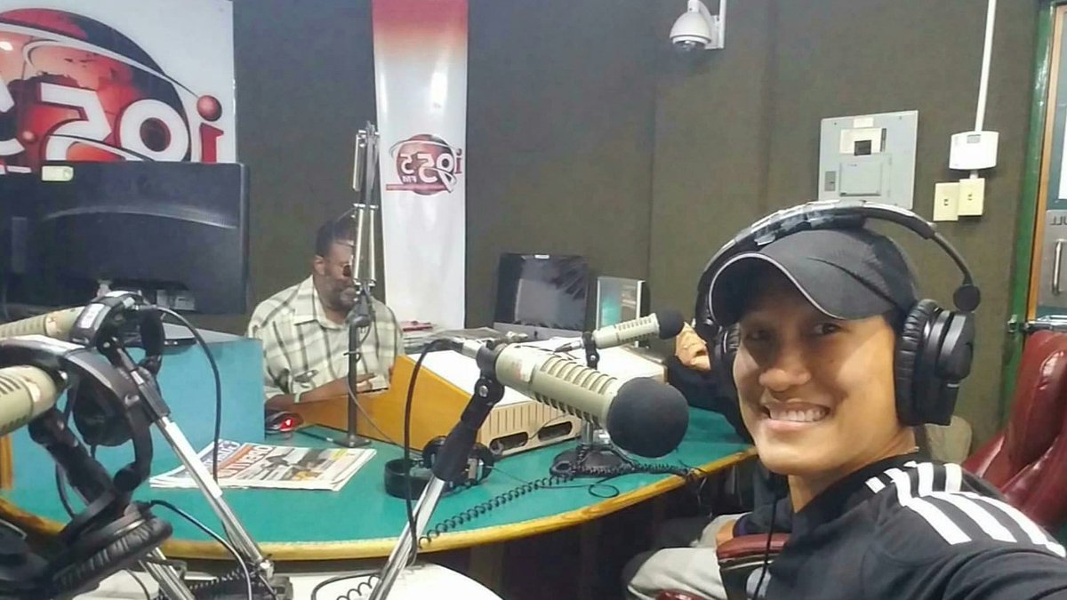 stacs10's tweet image. Nice interview with i 95.5 fm ....women in sport ... #funinterview