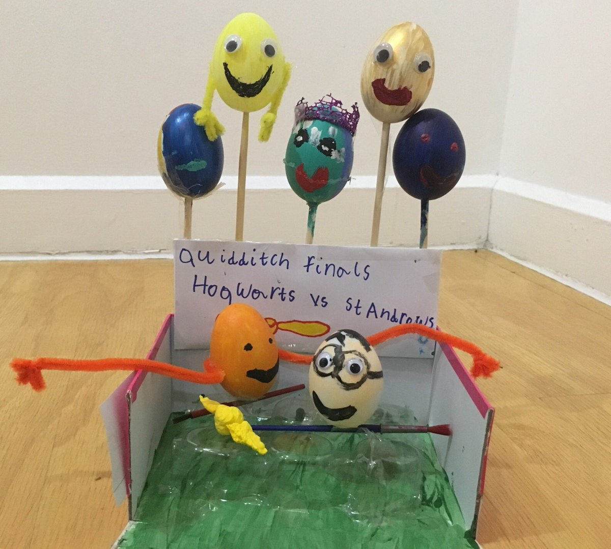 Surely that's a ringer on the St Andrews team!? #Quidditch