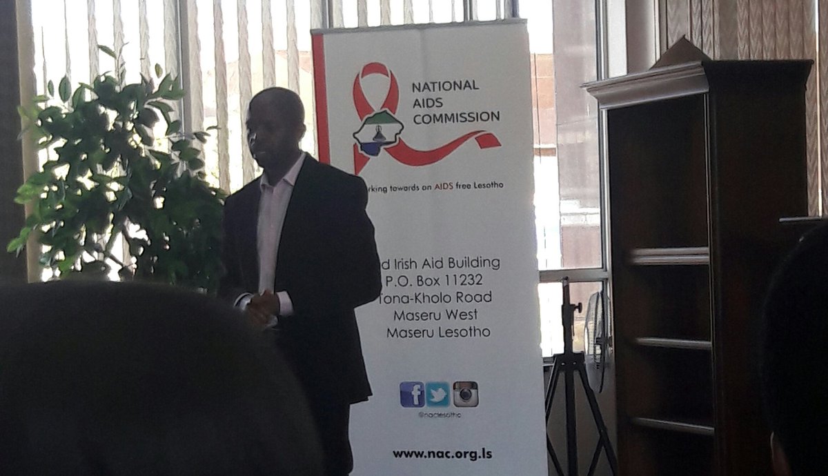 PulengL's tweet image. #Chiweni sharing @UNAIDSLesotho supported #Lesotho #HIVPREVENTION Index hlights @naclesotho s/holders mtg @UNAIDS @UNFPA @UNLesotho @PEPFAR