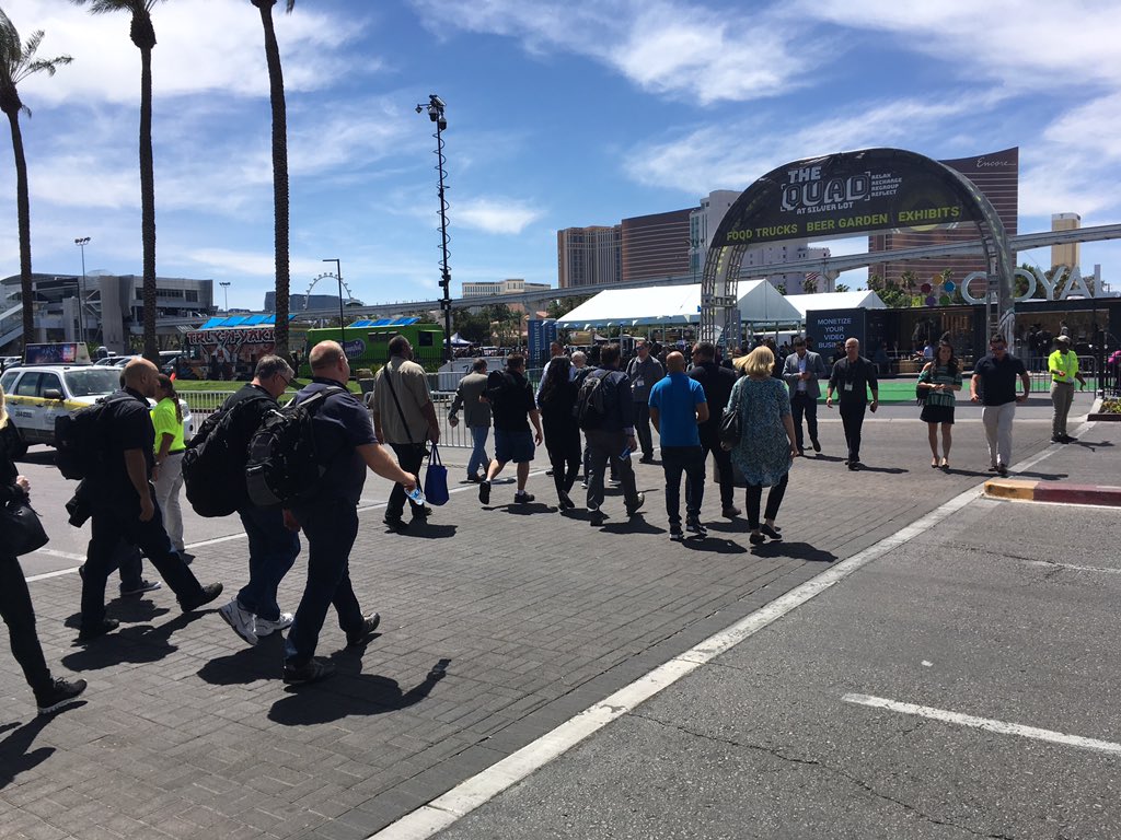 MatrixVideoMVCC's tweet image. Mid day break @NAB #recharge #techblast #learning