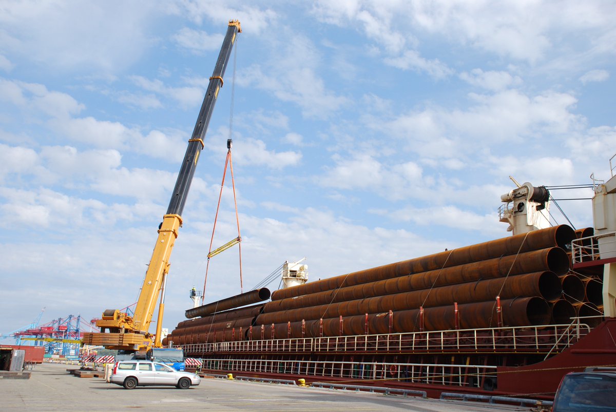 PortGot's tweet photo. Come talk project cargo with us at @Break_Bulk event at Antwerp Expo today in stand 600 H2. @HeavyLiftPFI @IHS4Maritime @FreightWeek https://t.co/NST4wwHuov