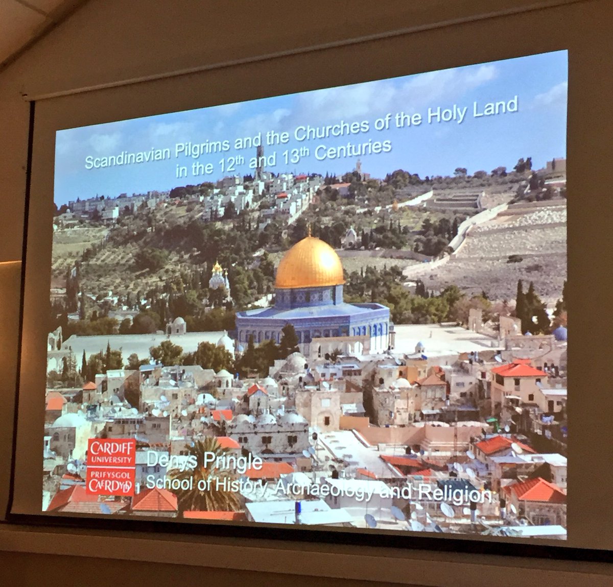 LineMBonde's tweet image. Last day of conference. First paper by dr. Pringle #medieval #tracingthecode #jerusalem