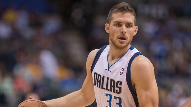 Ryu えぬてぃー 白人でイケメンのnba選手で チャンパーかな 元マブスの選手で チャンパーだ 19年生まれで チャンパーだ イスラエル生まれ 人人人人人人 Gal Mekel Y Y Y Y Y Y T Co