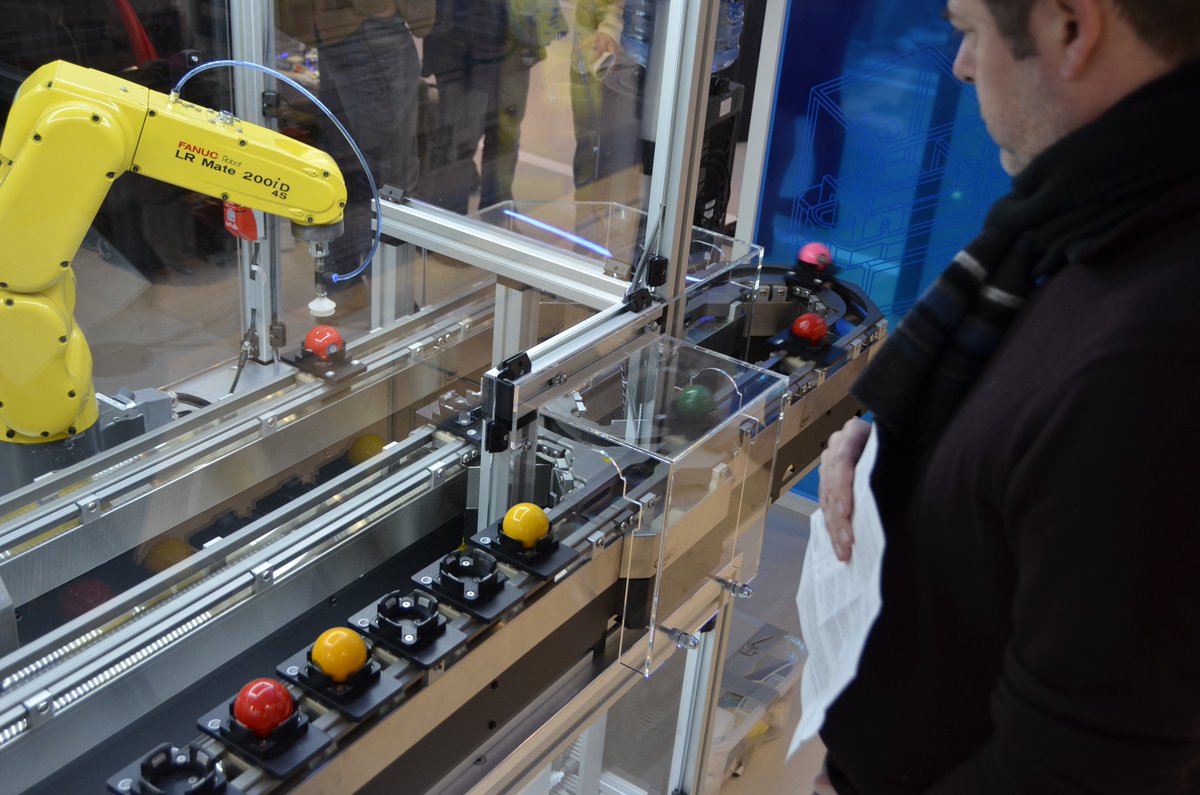 richardtmullen's tweet photo. Check out @ROKAutomation magnemotion @ Hall 8.0, Stand C13! @CiscoMFG #HM17 #DigitizeManufacturing https://t.co/Jnk76kHC1N