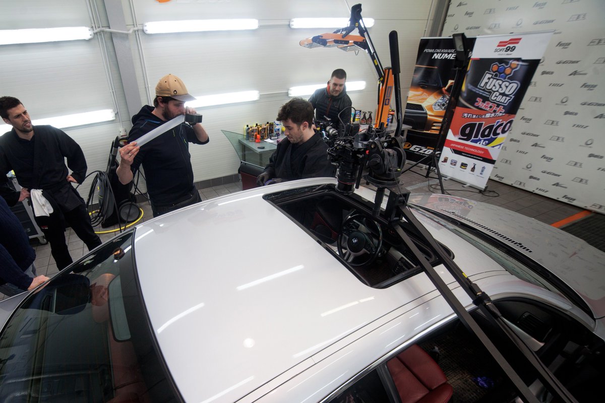 visualheads's tweet photo. #carporn #autodetailing #film #filmakrs #famousbts #bts #jig #slidekamera #poznan #Poland https://t.co/iKhSXaUhpD