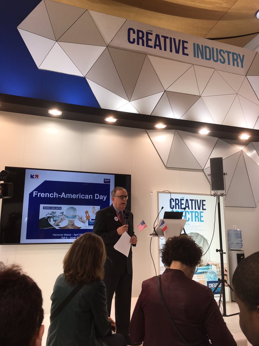 WengsiDuverdier's tweet image. Thanks to the support of @USEmbassyFrance @industrie_futur #CréativeIndustry #hmi17 @hannover_messe @businessfrance