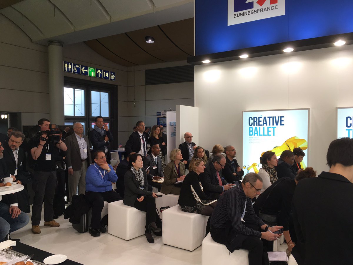 WengsiDuverdier's tweet image. Thanks to the support of @USEmbassyFrance @industrie_futur #CréativeIndustry #hmi17 @hannover_messe @businessfrance