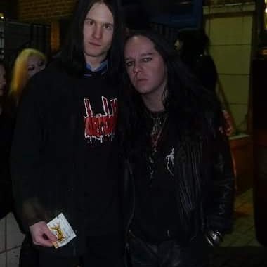 Happy Birthday Mr Joey Jordison. You are my god!!  