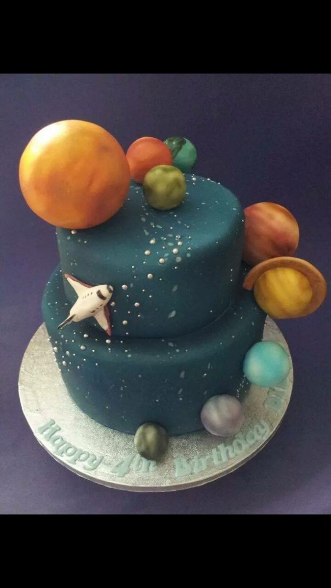 SmoothOperatio3's tweet image. Dylan&apos;s 4th Birthday party organised by us just look at that cake detail. Let us plan your children&apos;s Parties