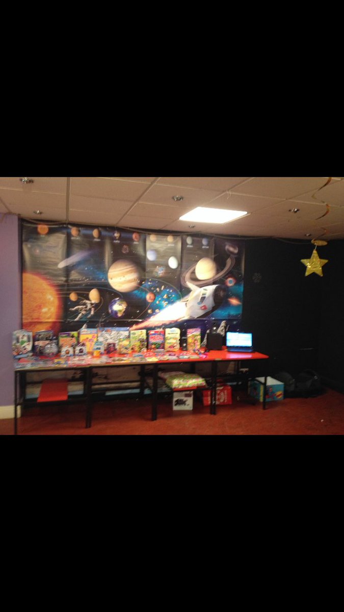 SmoothOperatio3's tweet image. Dylan&apos;s 4th Birthday party organised by us just look at that cake detail. Let us plan your children&apos;s Parties