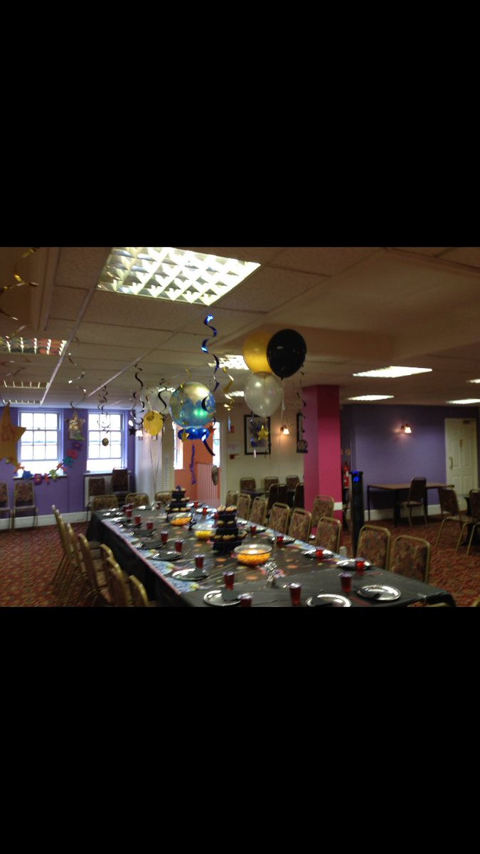 SmoothOperatio3's tweet image. Dylan&apos;s 4th Birthday party organised by us just look at that cake detail. Let us plan your children&apos;s Parties